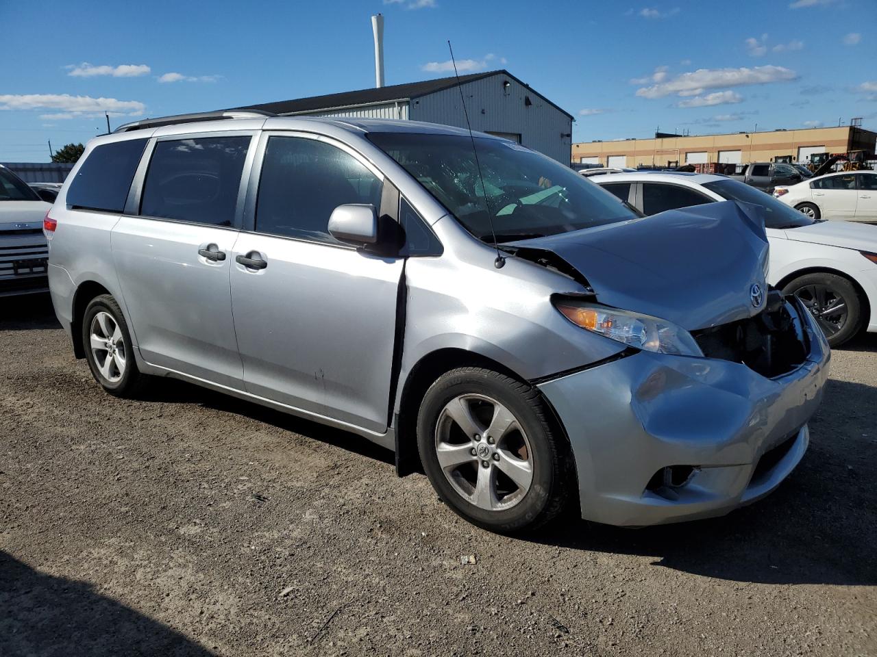 TOYOTA SIENNA