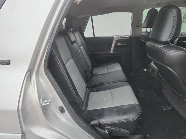 2018 TOYOTA 4RUNNER SR #3281484021