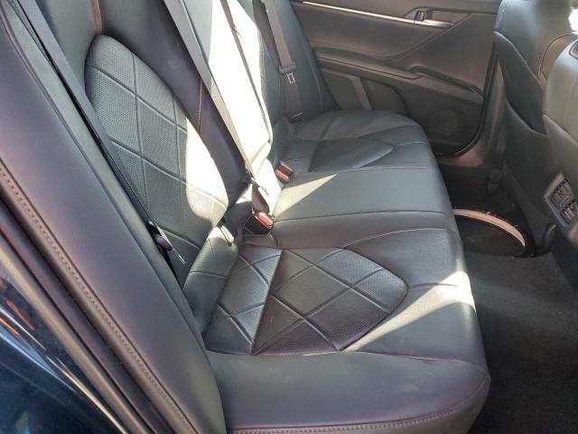 2018 TOYOTA CAMRY L 4T1B11HK4JU584037