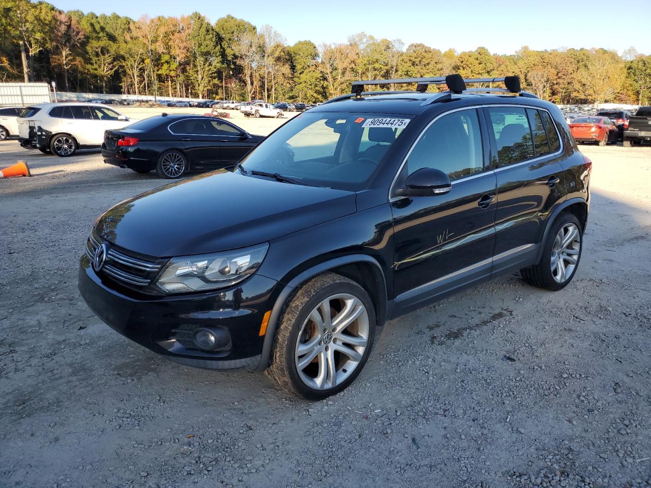 VOLKSWAGEN TIGUAN S