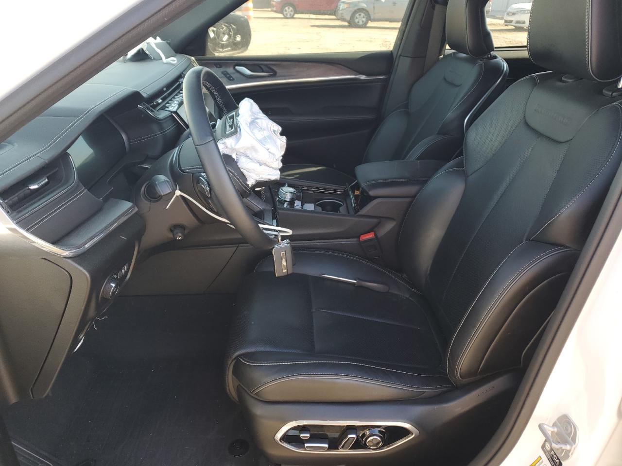 JEEP GRAND CHEROKEE L OVERLAND