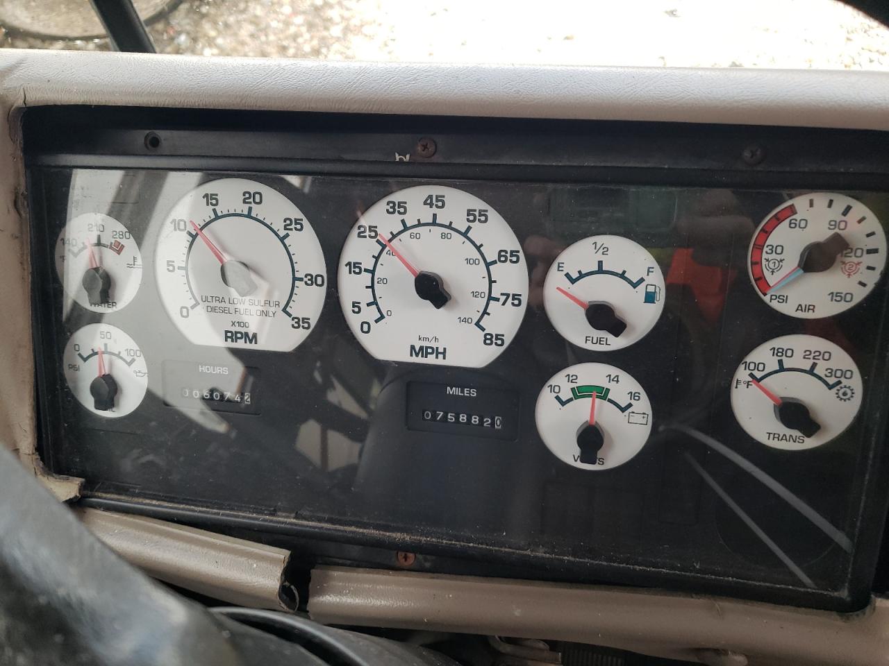 Lot #3273815360 2013 IC CORPORATION RE SERIES SCHOOL