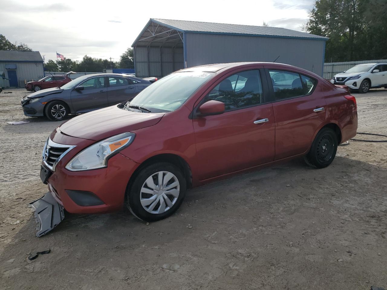 NISSAN VERSA S