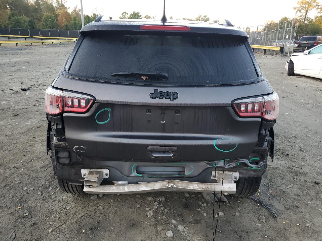 JEEP COMPASS LATITUDE