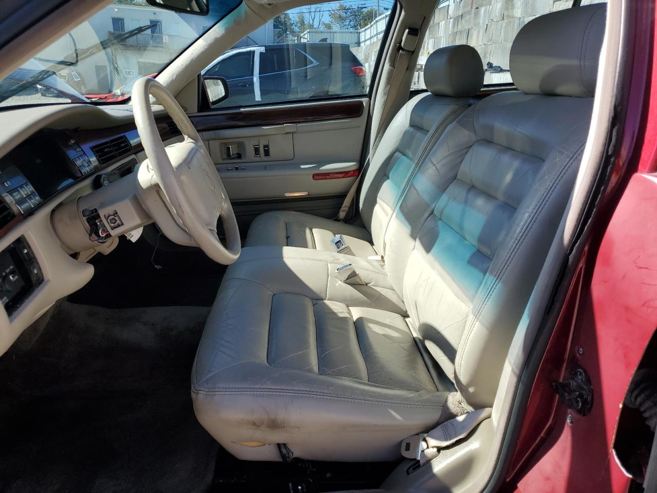 Lot #3302720020 1995 CADILLAC DEVILLE