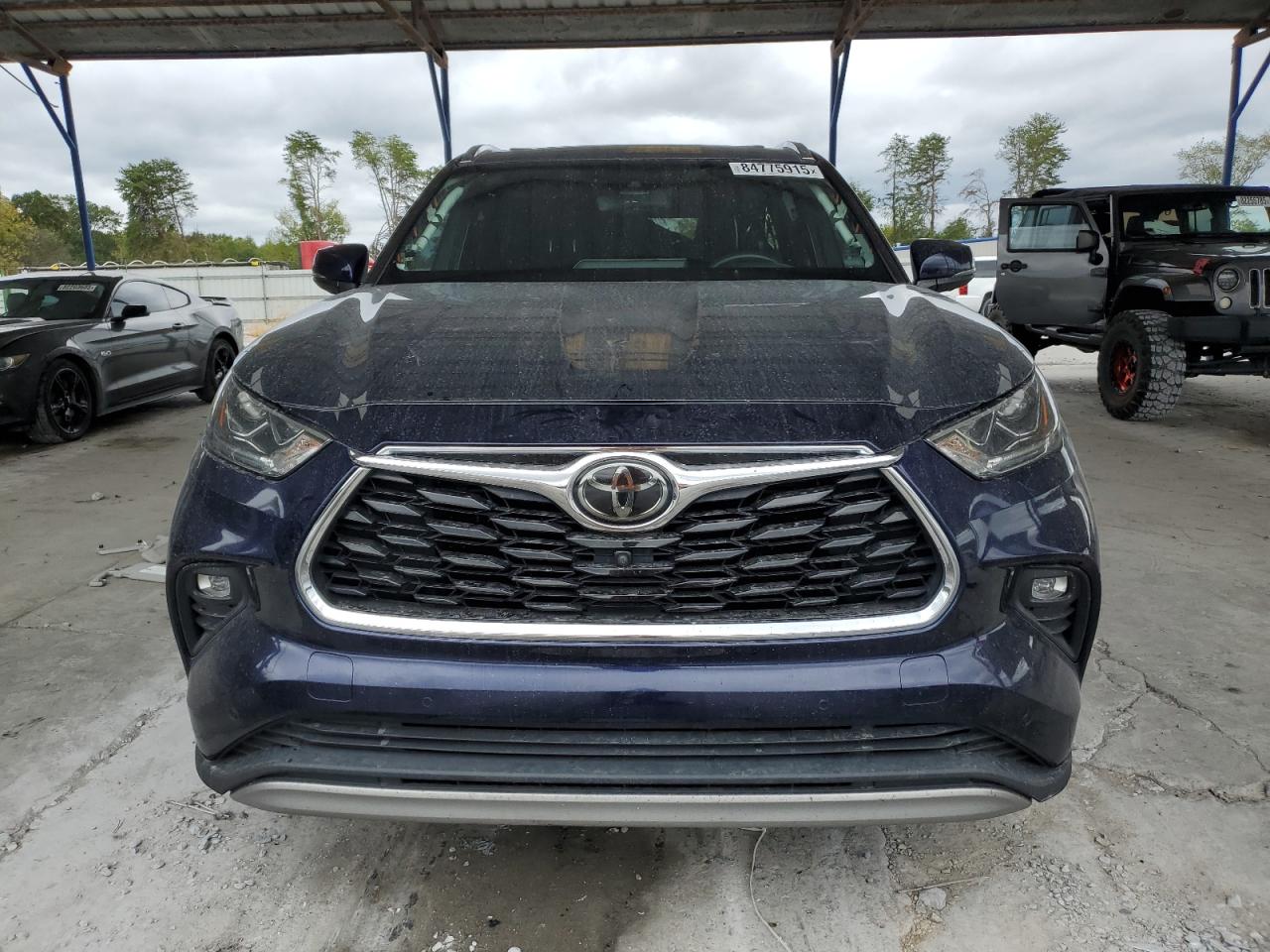 TOYOTA HIGHLANDER PLATINUM