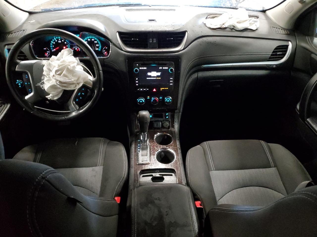 CHEVROLET TRAVERSE LT