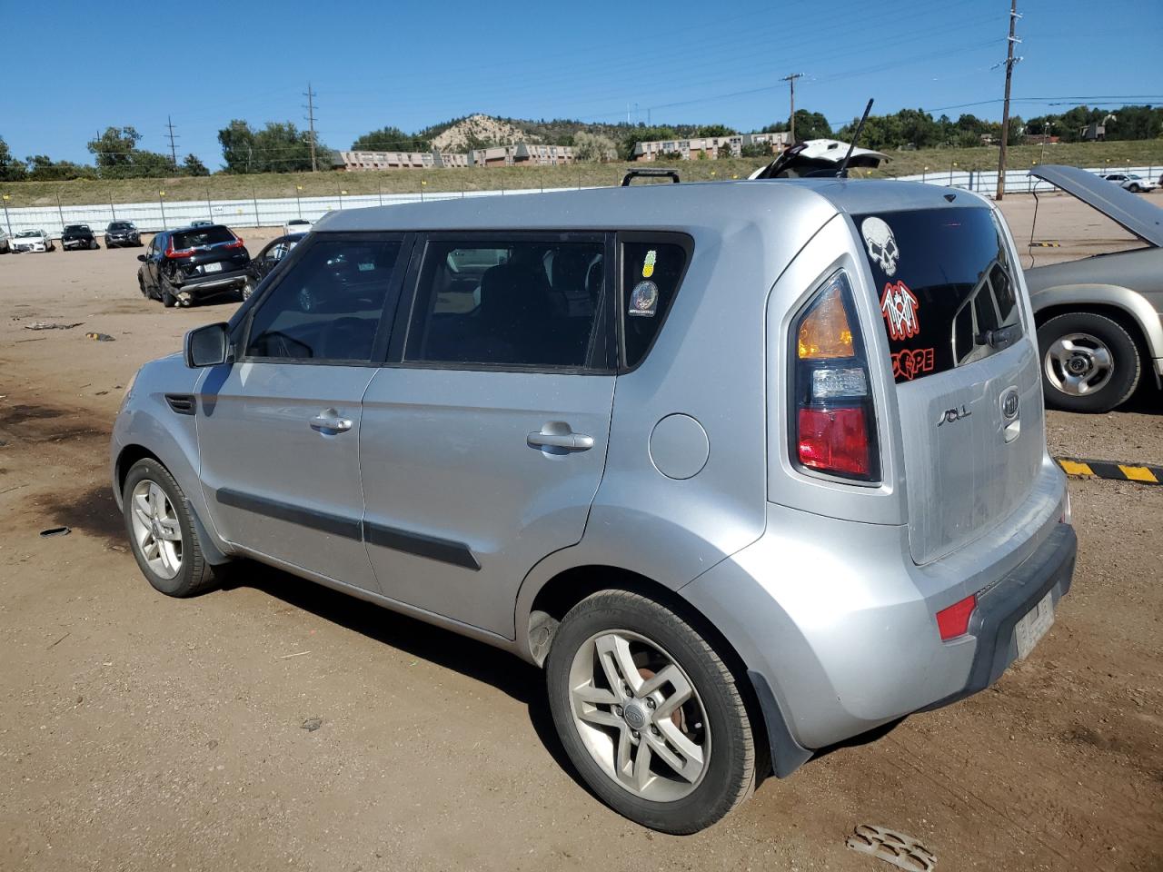 KIA SOUL +