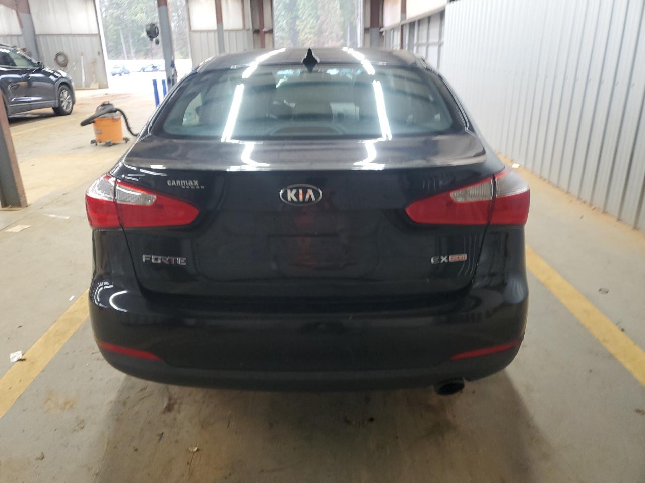KIA FORTE EX