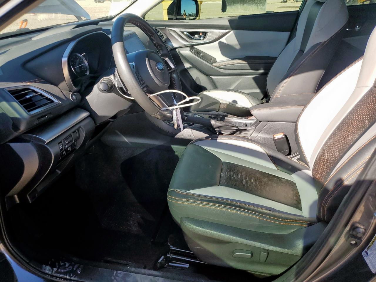 SUBARU CROSSTREK LIMITED