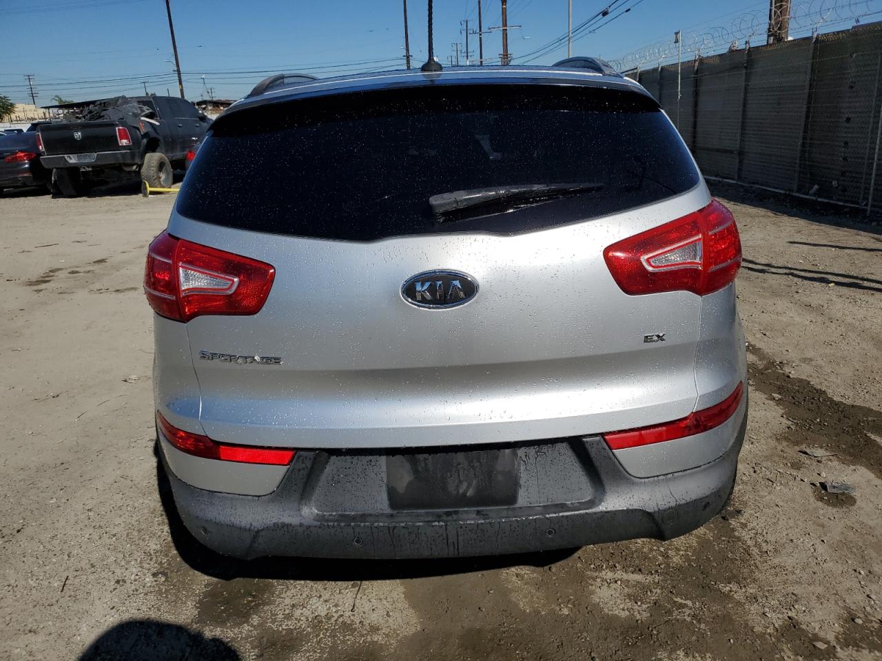 KIA SPORTAGE EX