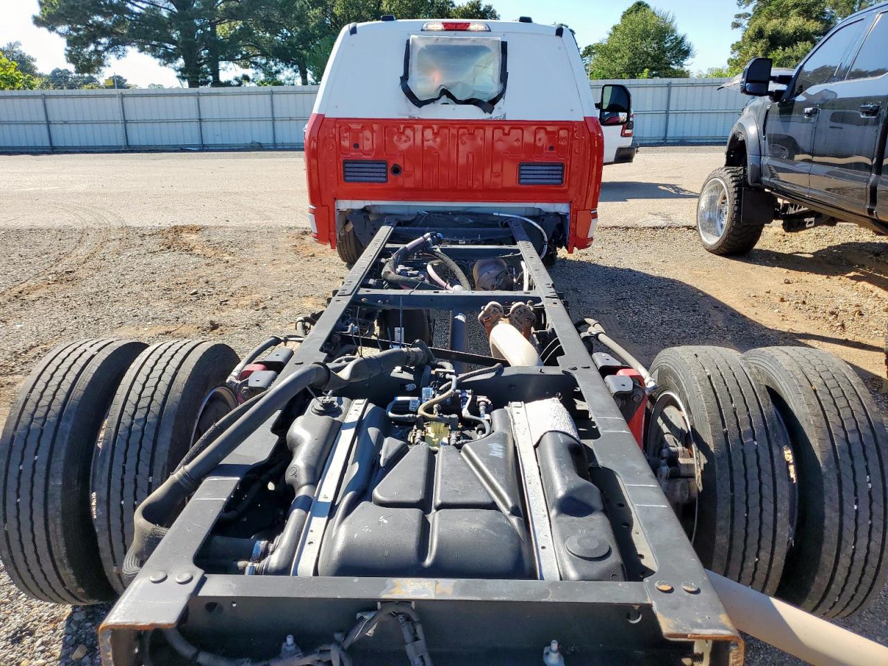 FORD F-550 SUPER DUTY