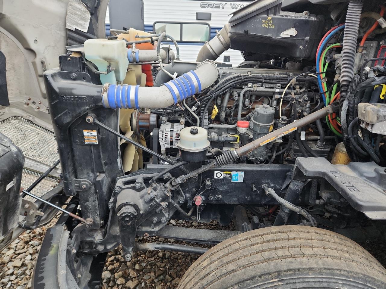 Lot #3297084517 2017 KENWORTH T680