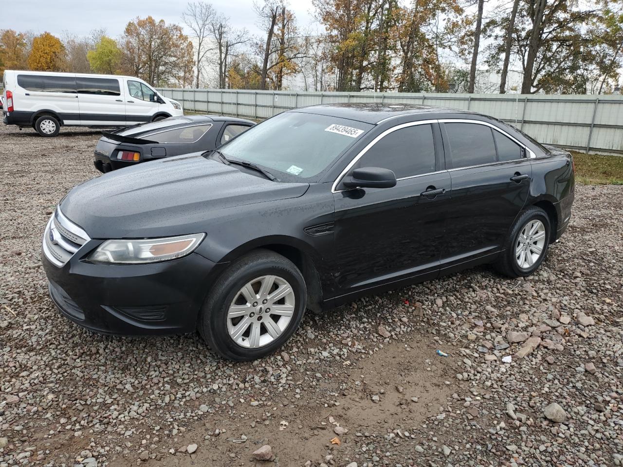 FORD TAURUS SE