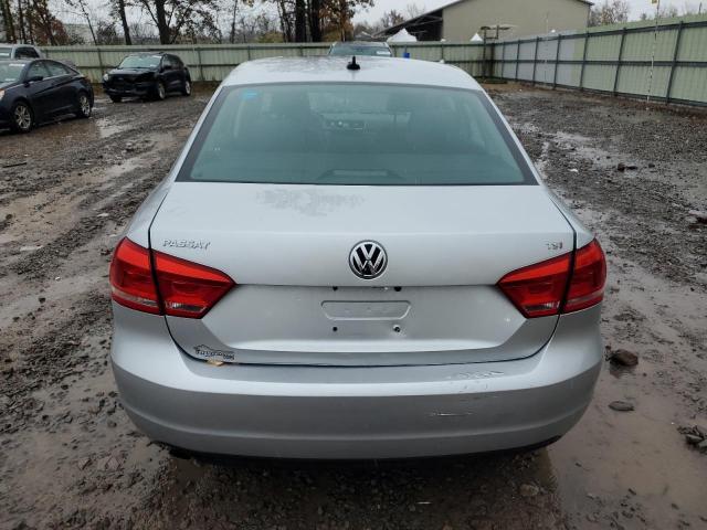 2015 VOLKSWAGEN PASSAT S 1VWAT7A35FC086228