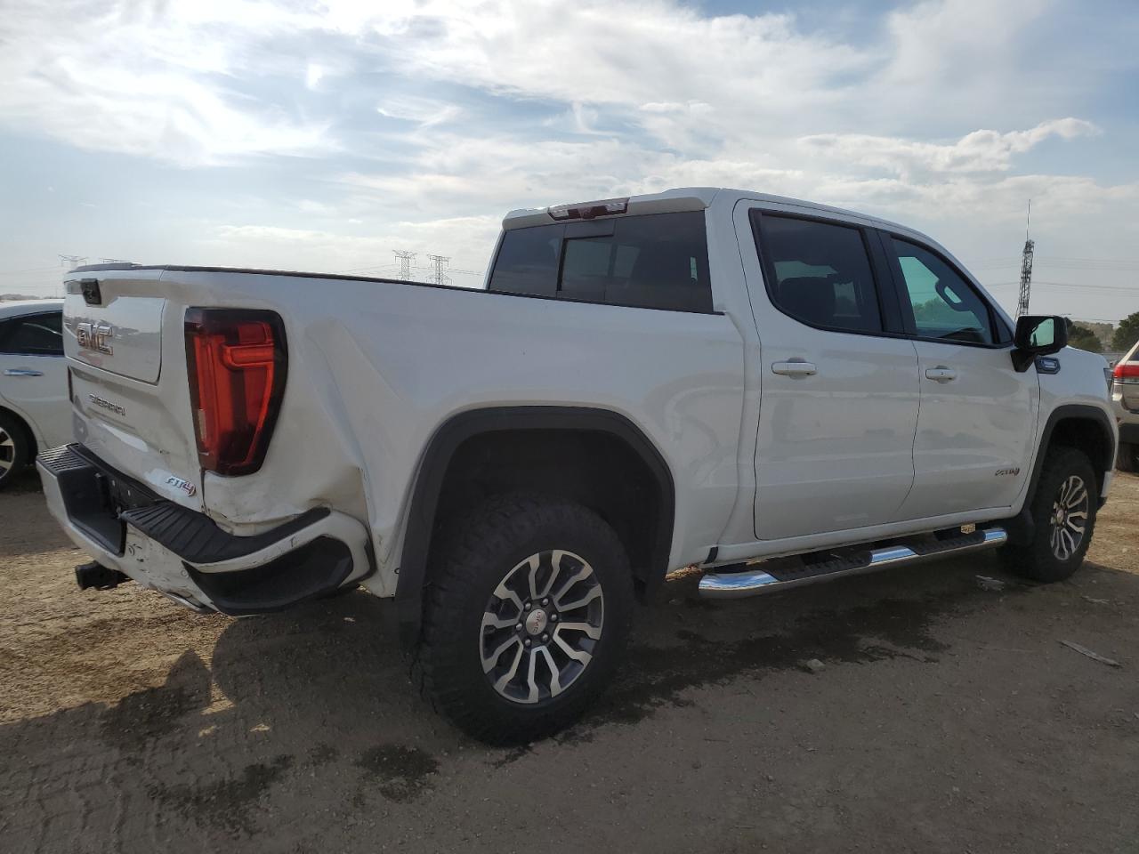 GMC SIERRA K1500 AT4