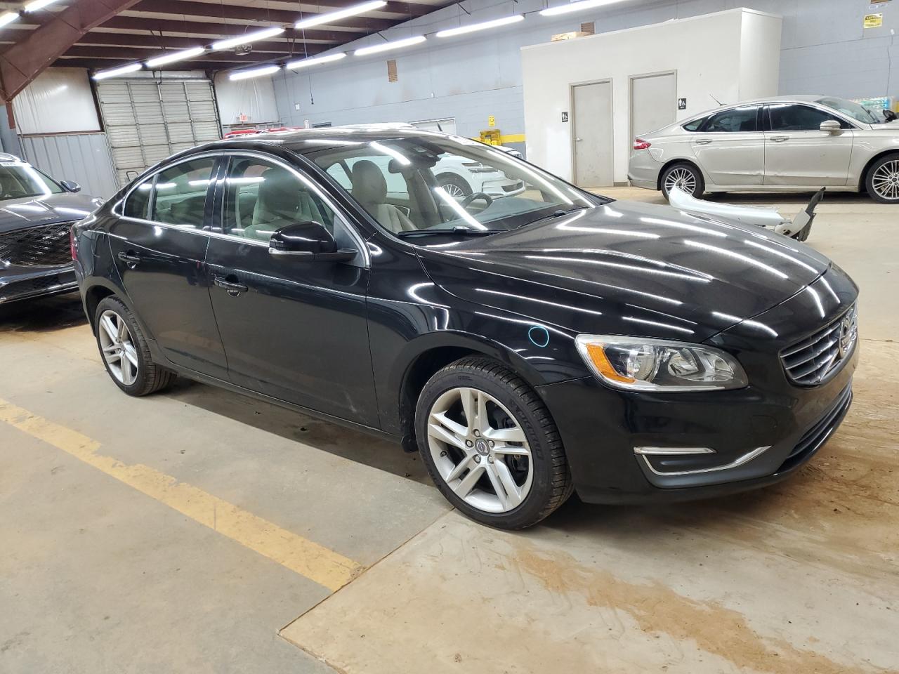 VOLVO S60 T5