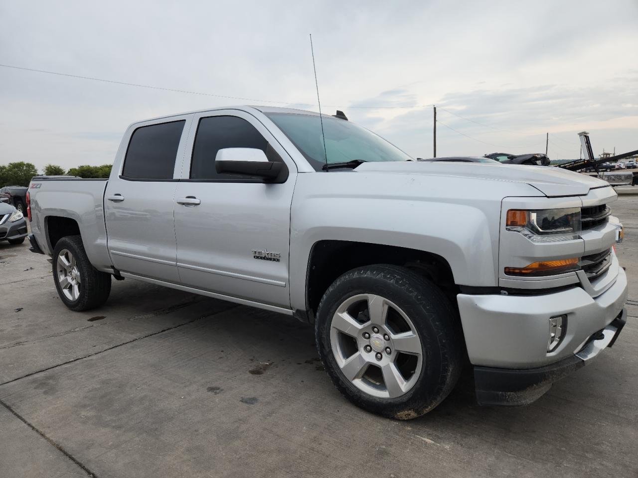 CHEVROLET SILVERADO K1500 LT