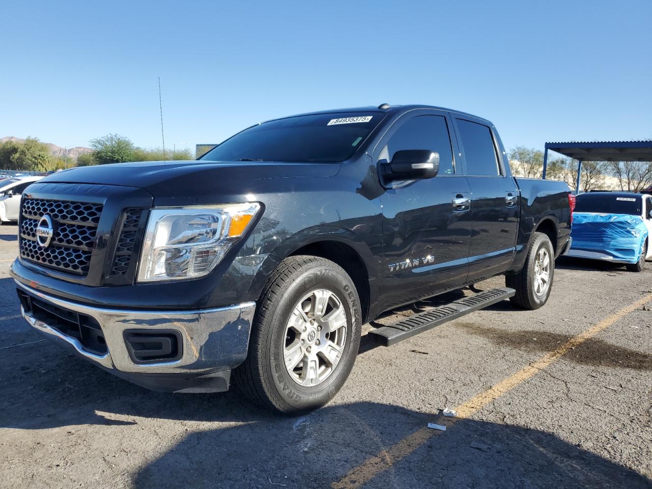 NISSAN TITAN S