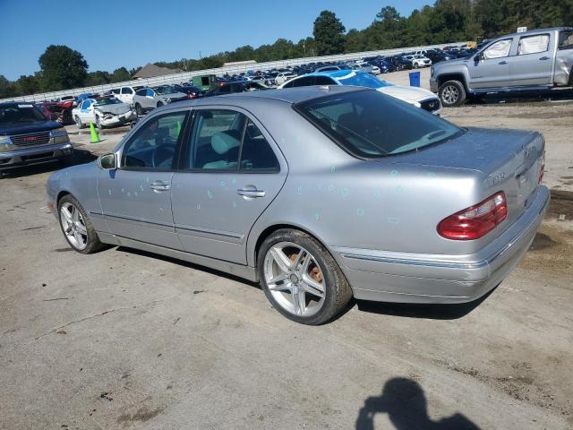 2000 MERCEDES-BENZ E 320 - Other View