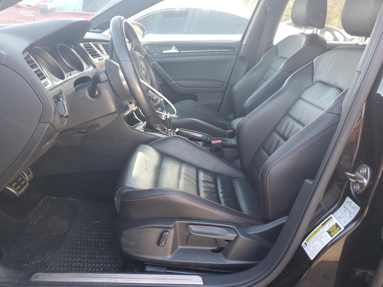 VOLKSWAGEN GOLF GTI S/SE