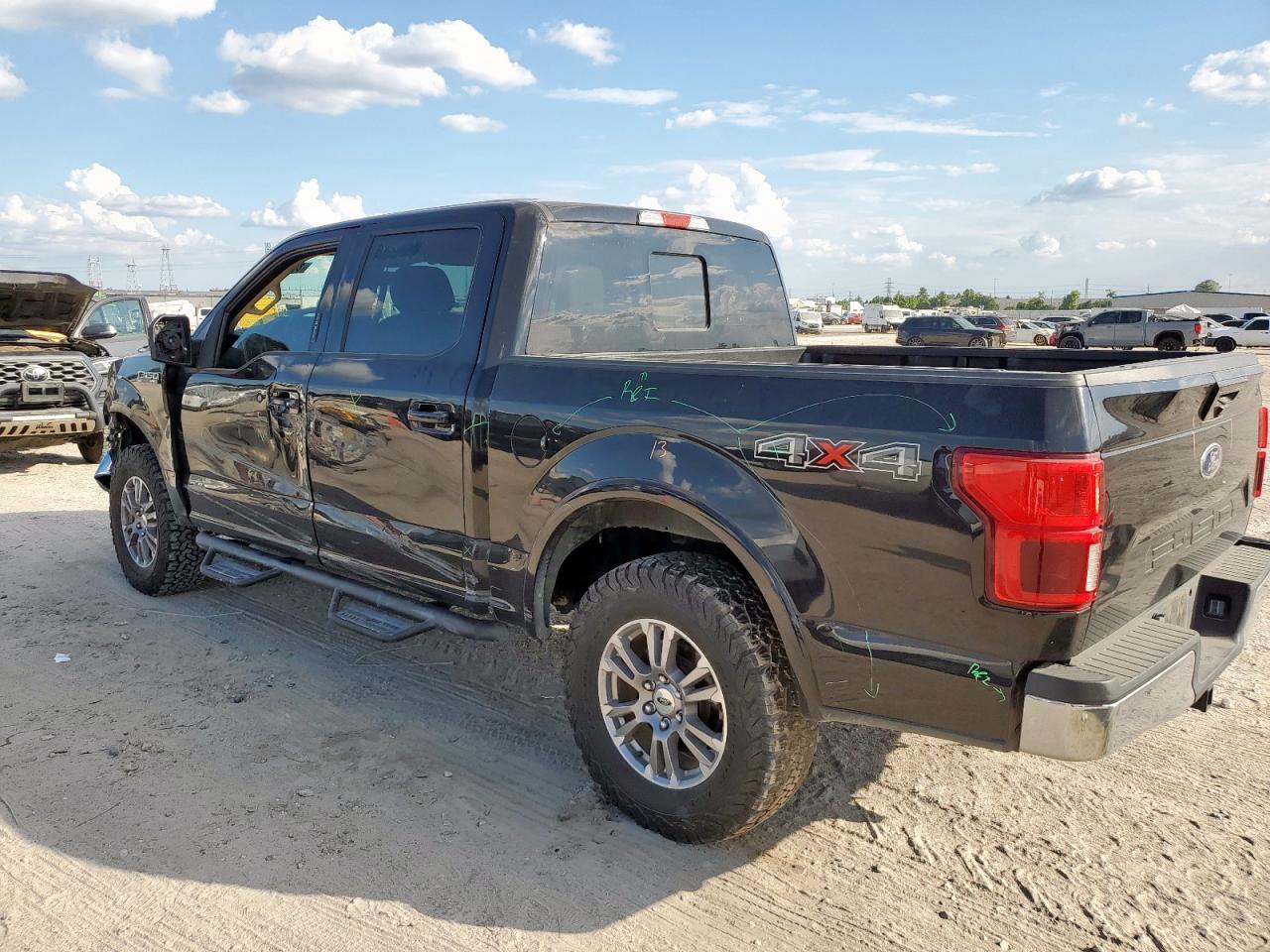 FORD F-150 SUPERCREW