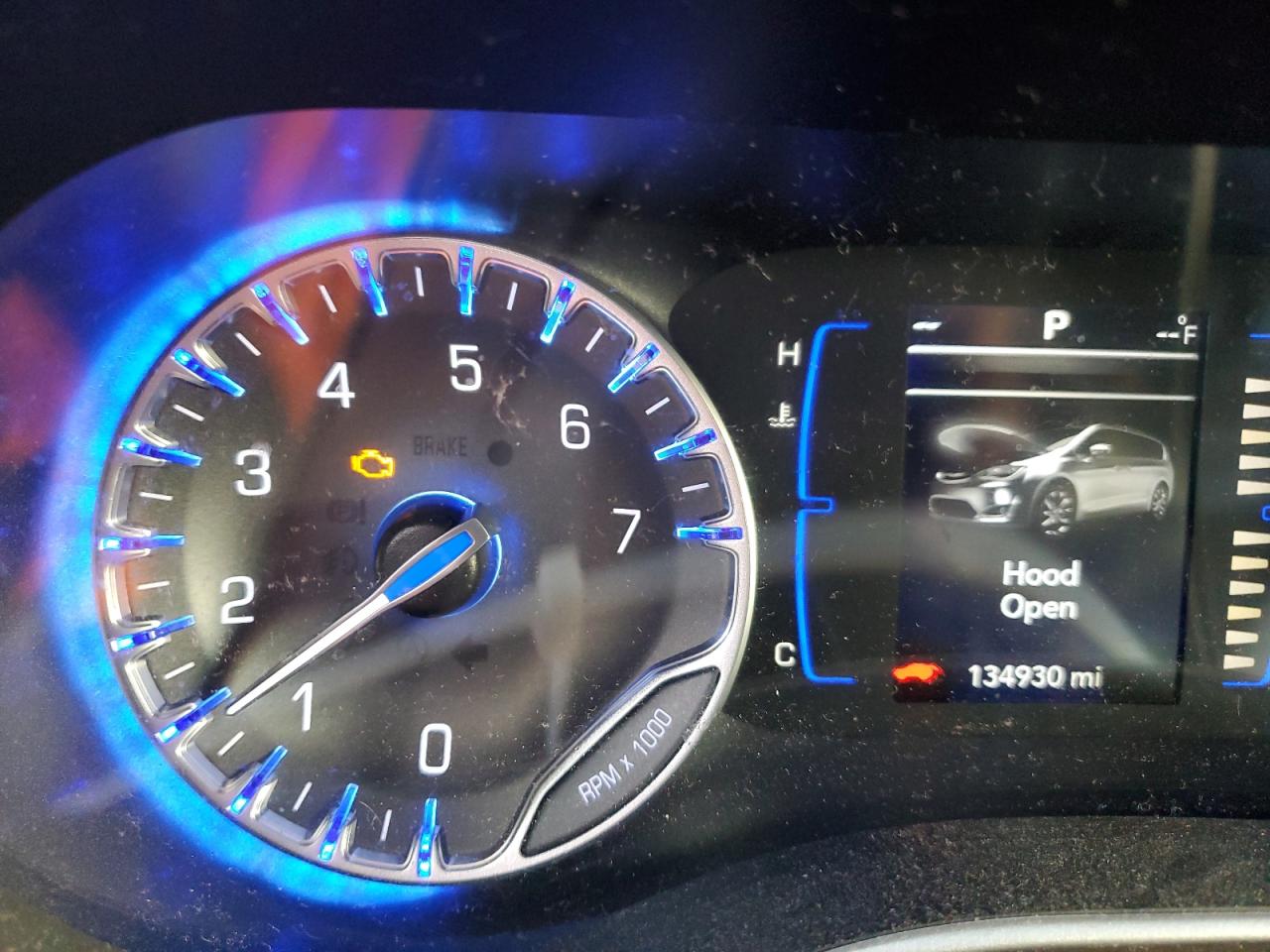 CHRYSLER PACIFICA TOURING L