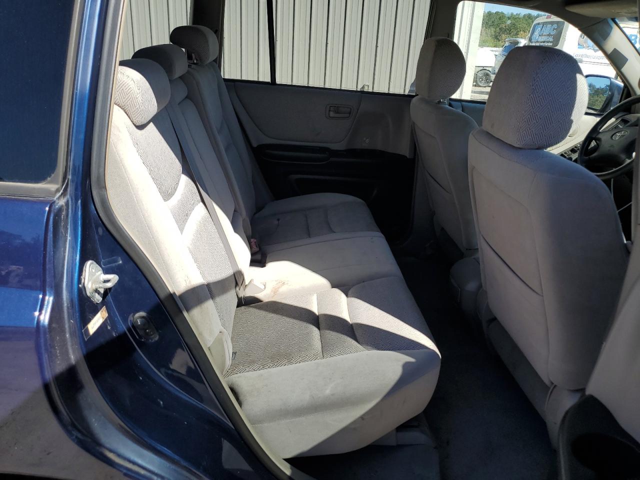 Lot #3280552130 2002 TOYOTA HIGHLANDER