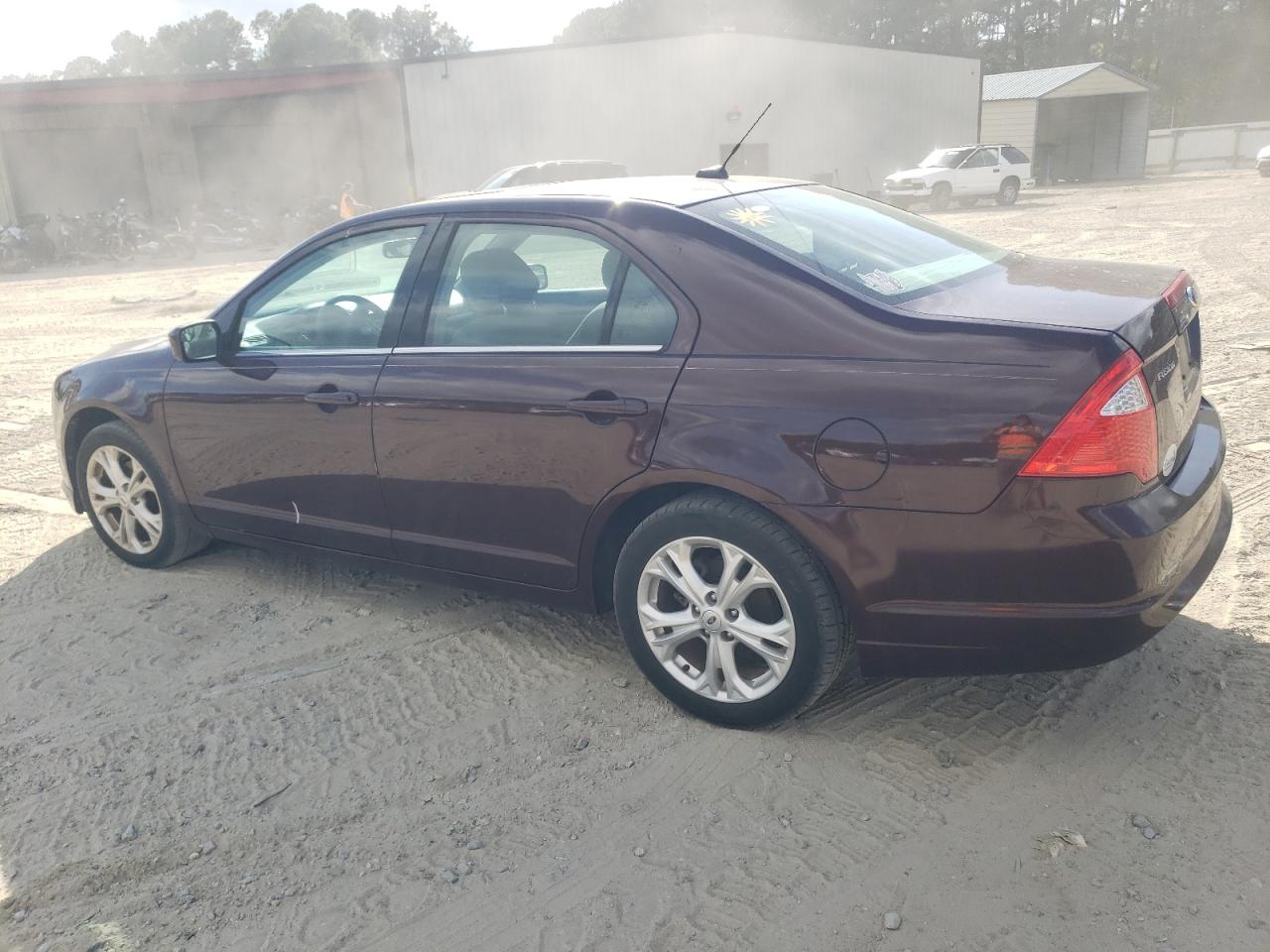FORD FUSION SE