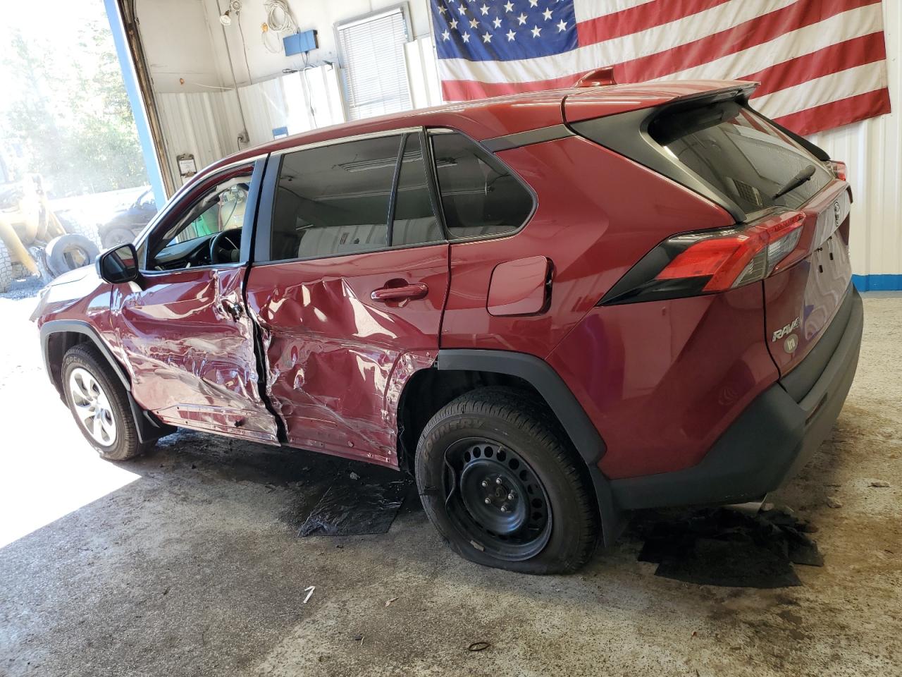 TOYOTA RAV4 LE