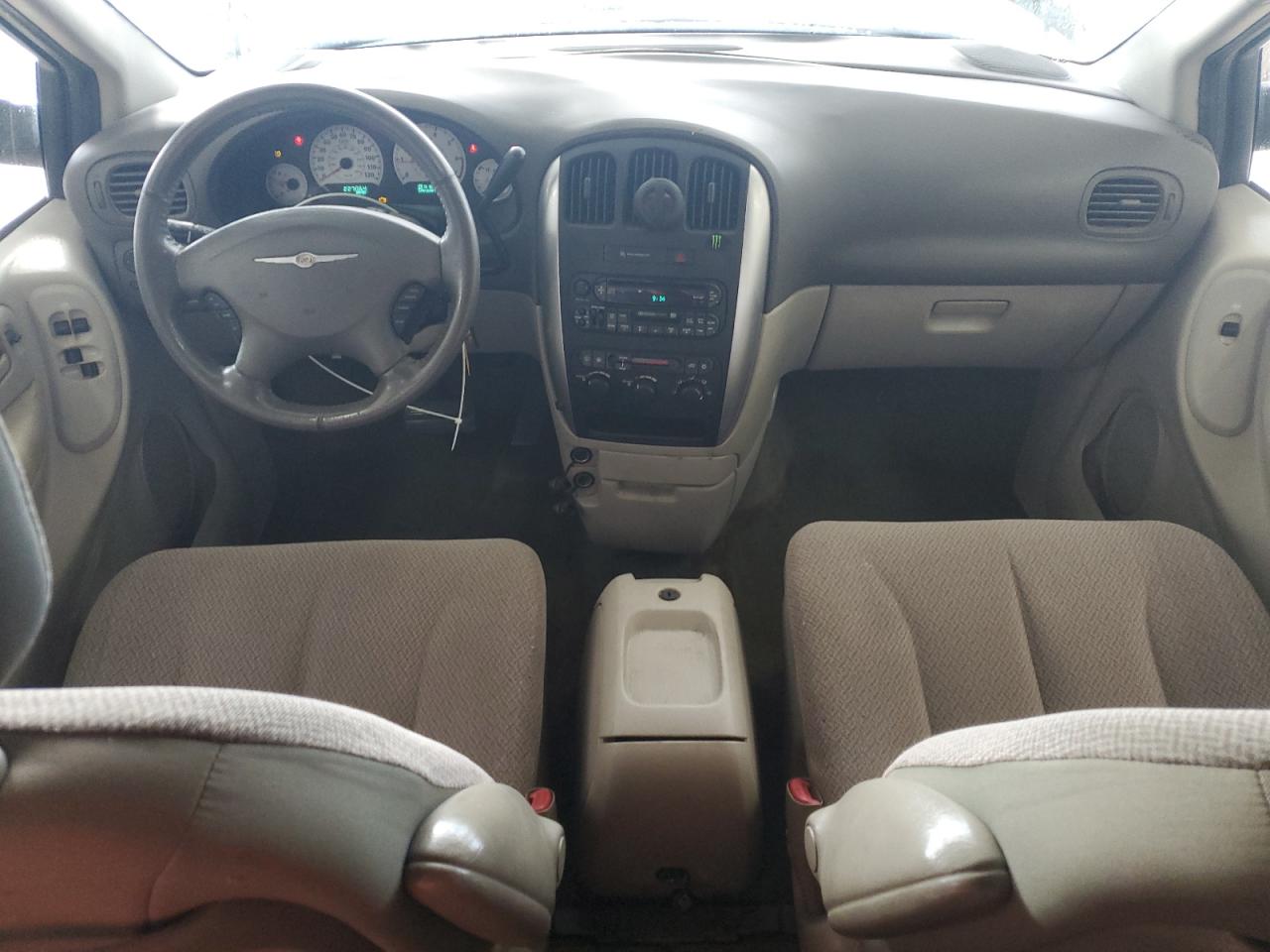 Lot #3311689231 2007 CHRYSLER TOWN & COU