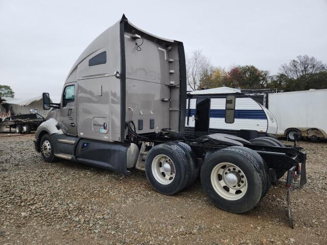 2017 KENWORTH T680 #3297084517