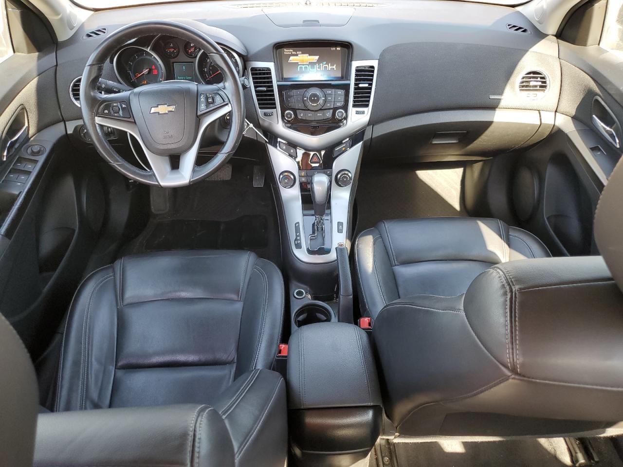 CHEVROLET CRUZE LT