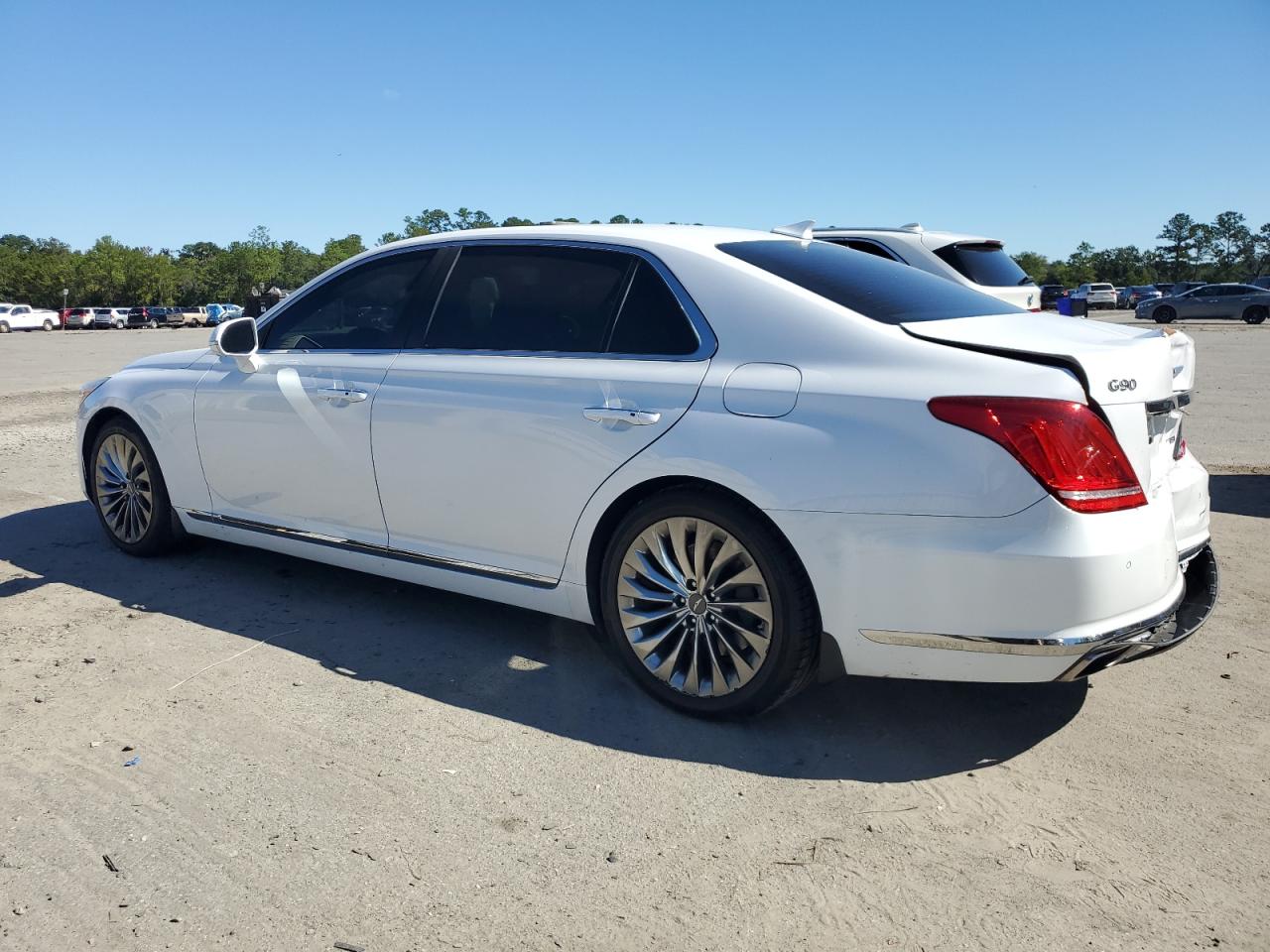 GENESIS G90 PREMIUM