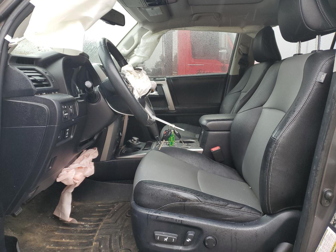 TOYOTA 4RUNNER SR5/SR5 PREMIUM