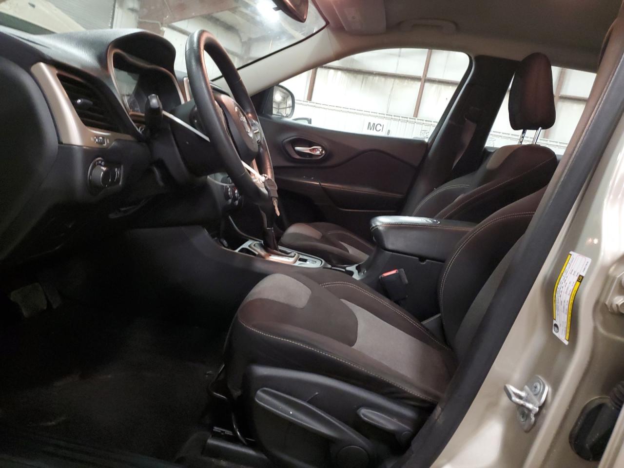 JEEP GRAND CHEROKEE SPORT