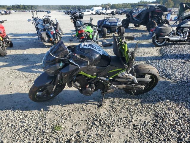 Global Auto Auctions: 2017 KAWASAKI ZR900