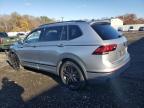 Lot #3304363589 2022 VOLKSWAGEN TIGUAN SE