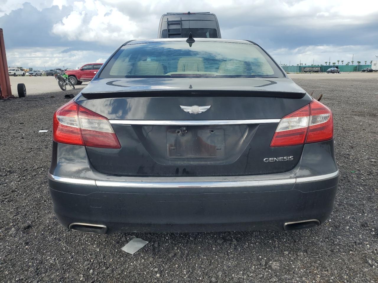 HYUNDAI GENESIS 3.8L