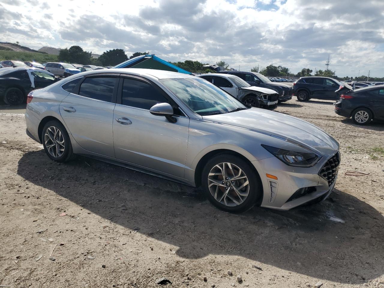 Lot #3302831905 2021 HYUNDAI SONATA SEL