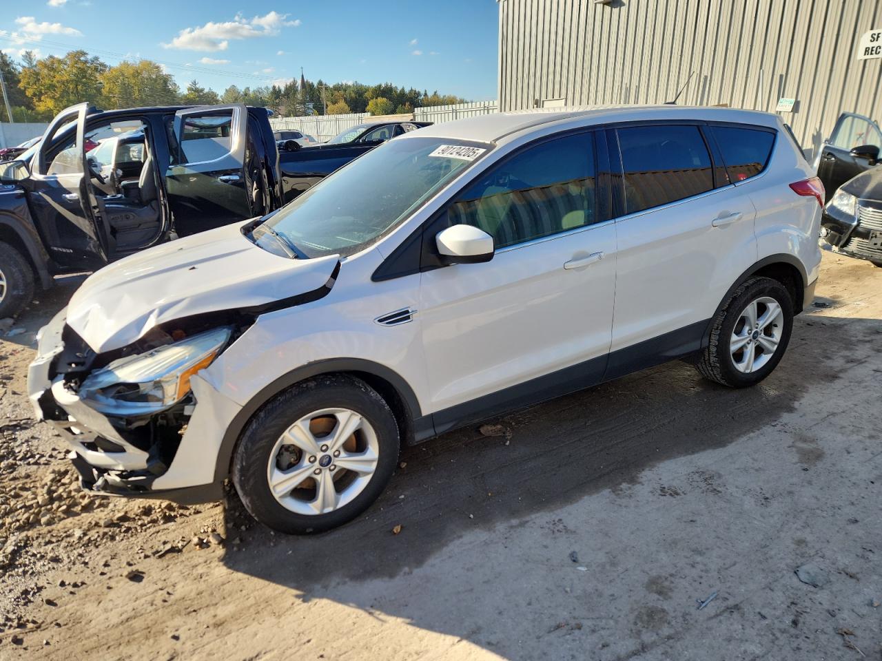 FORD ESCAPE SE