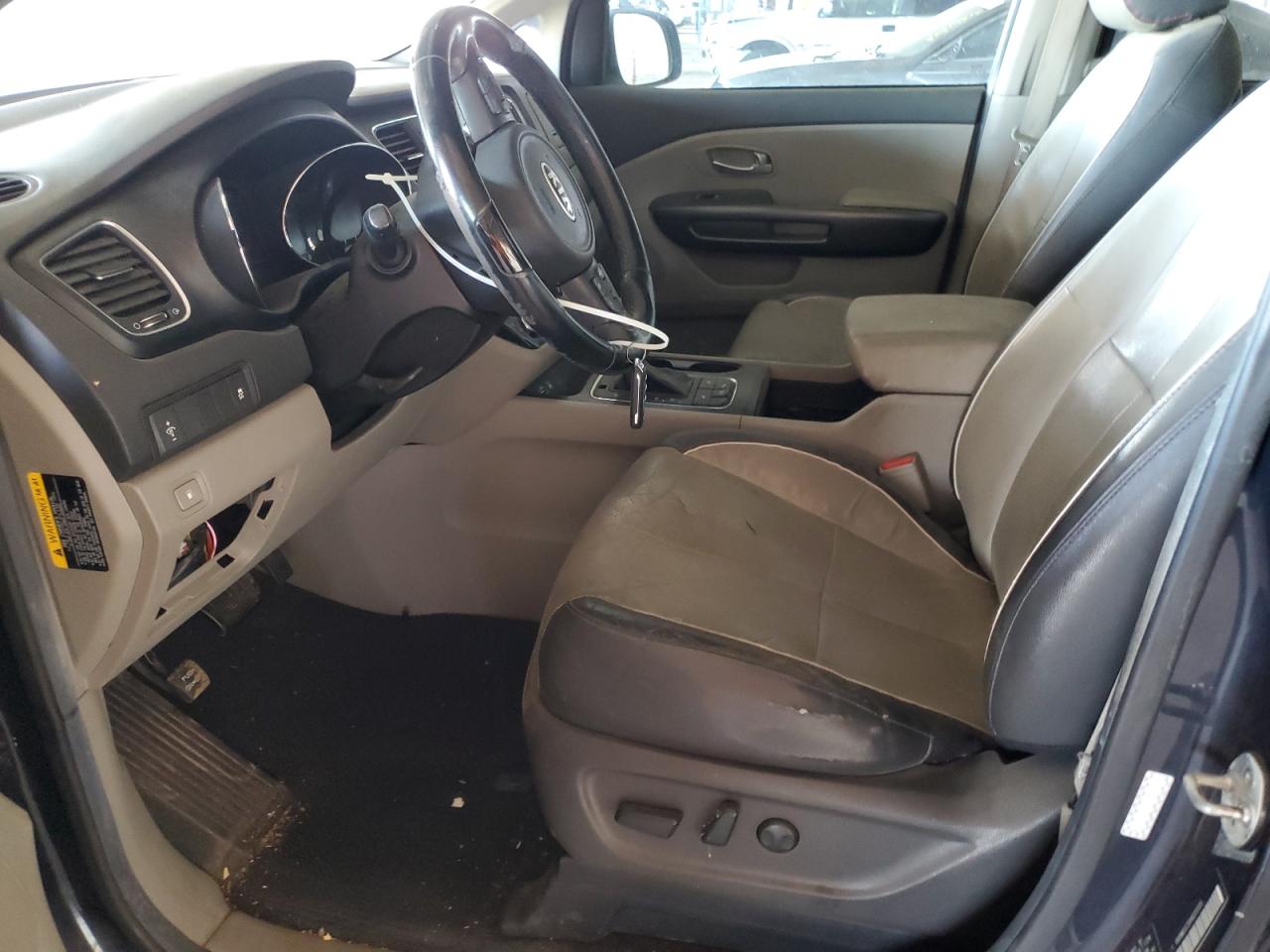 Lot #3269935017 2017 KIA SEDONA LX