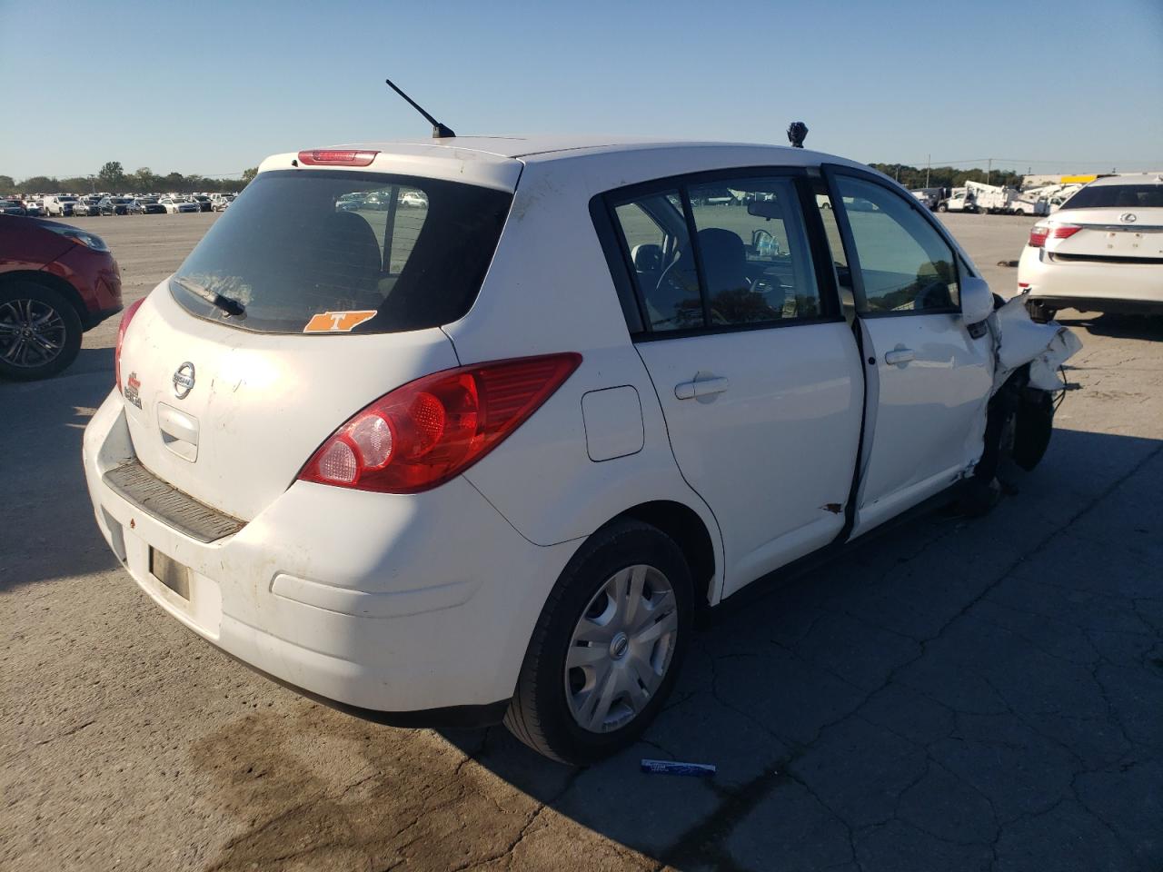 NISSAN VERSA S