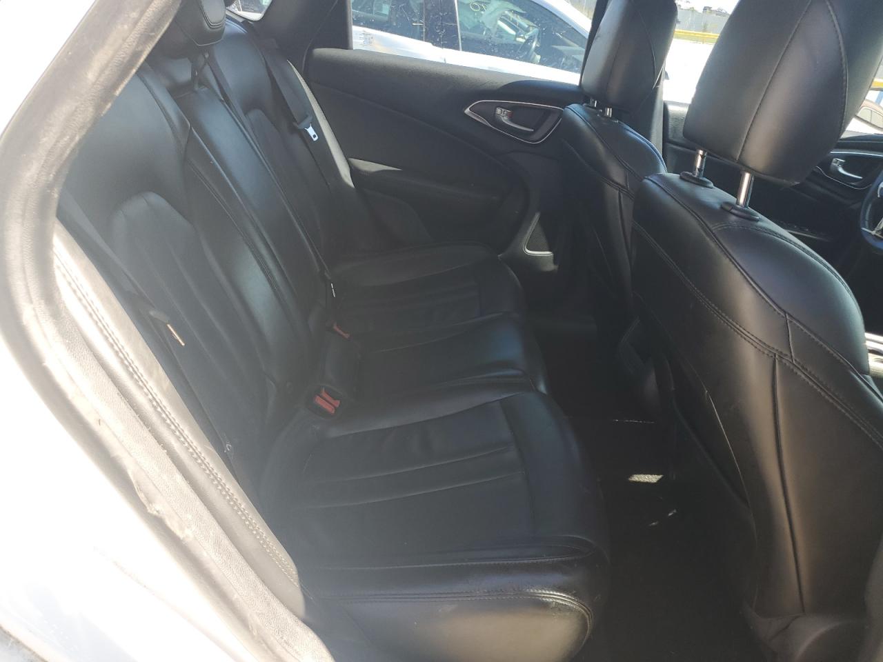 CHRYSLER 200 LIMITED