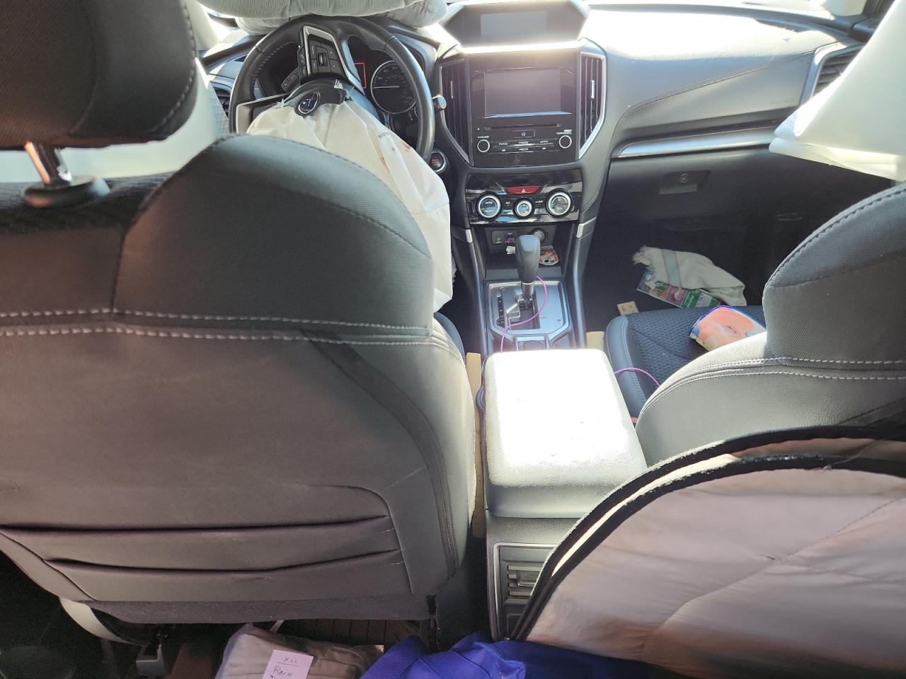 SUBARU FORESTER PREMIUM