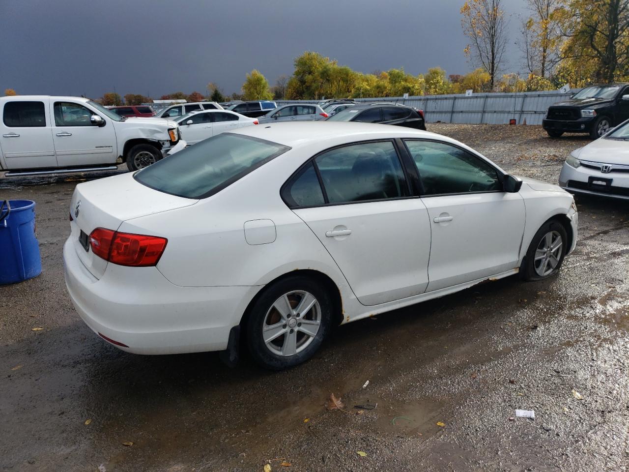 VOLKSWAGEN JETTA BASE