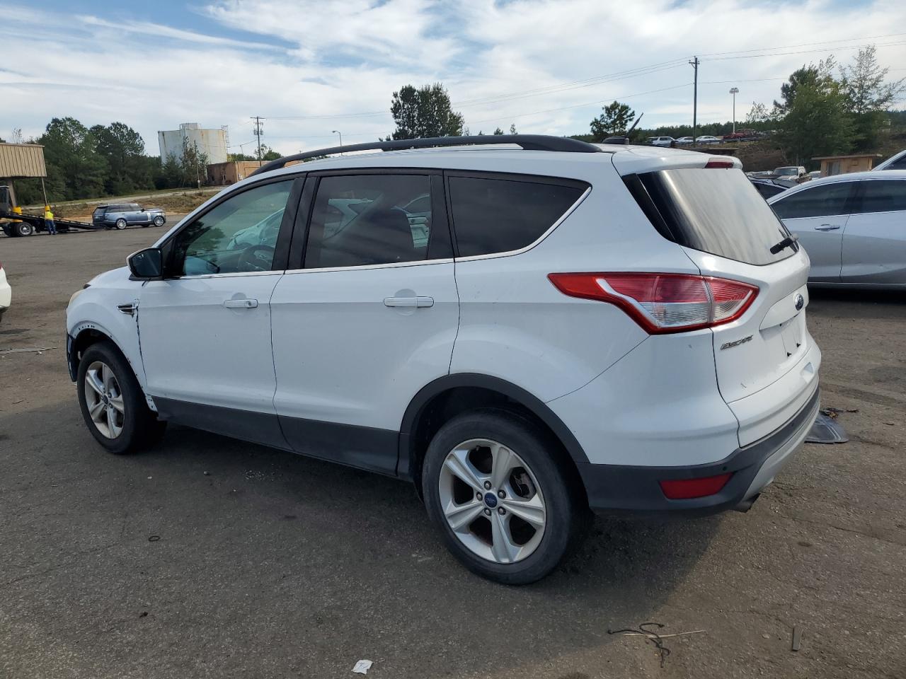 FORD ESCAPE SE