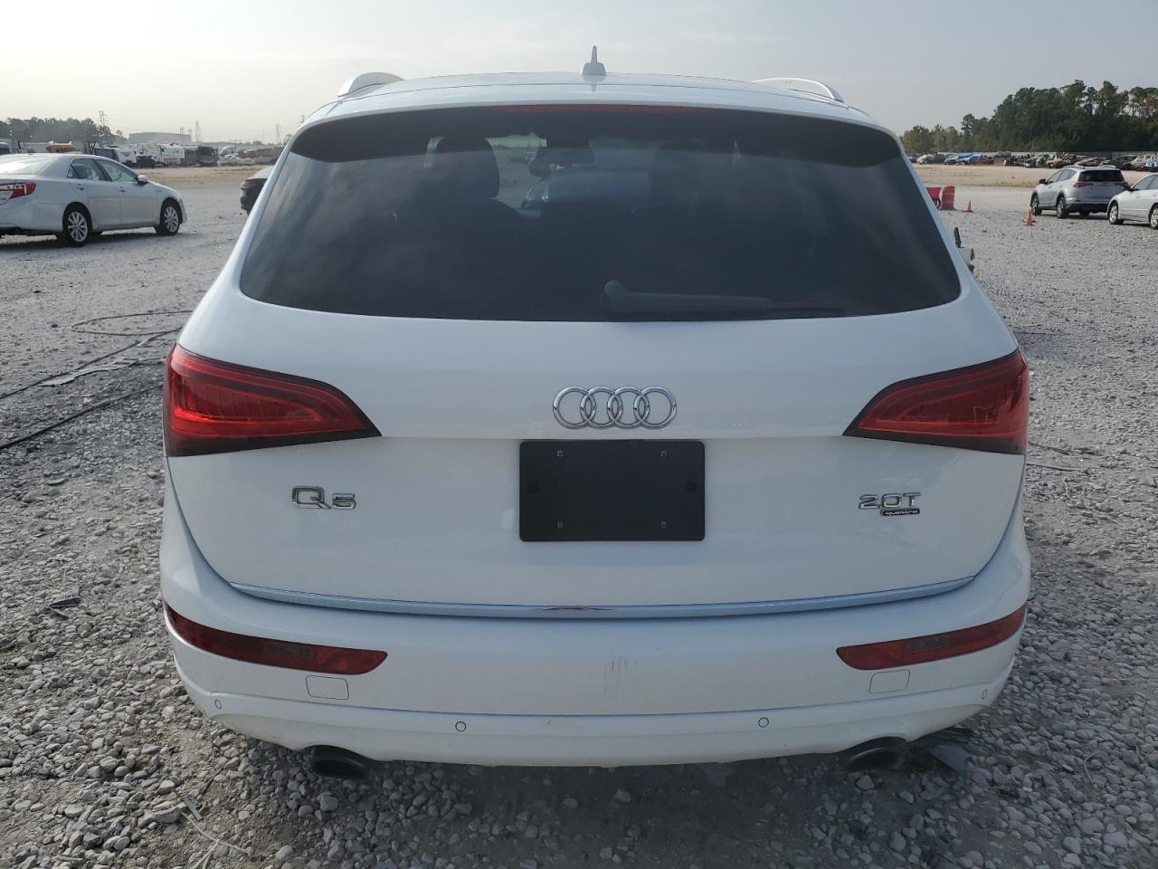 AUDI Q5 PREMIUM PLUS