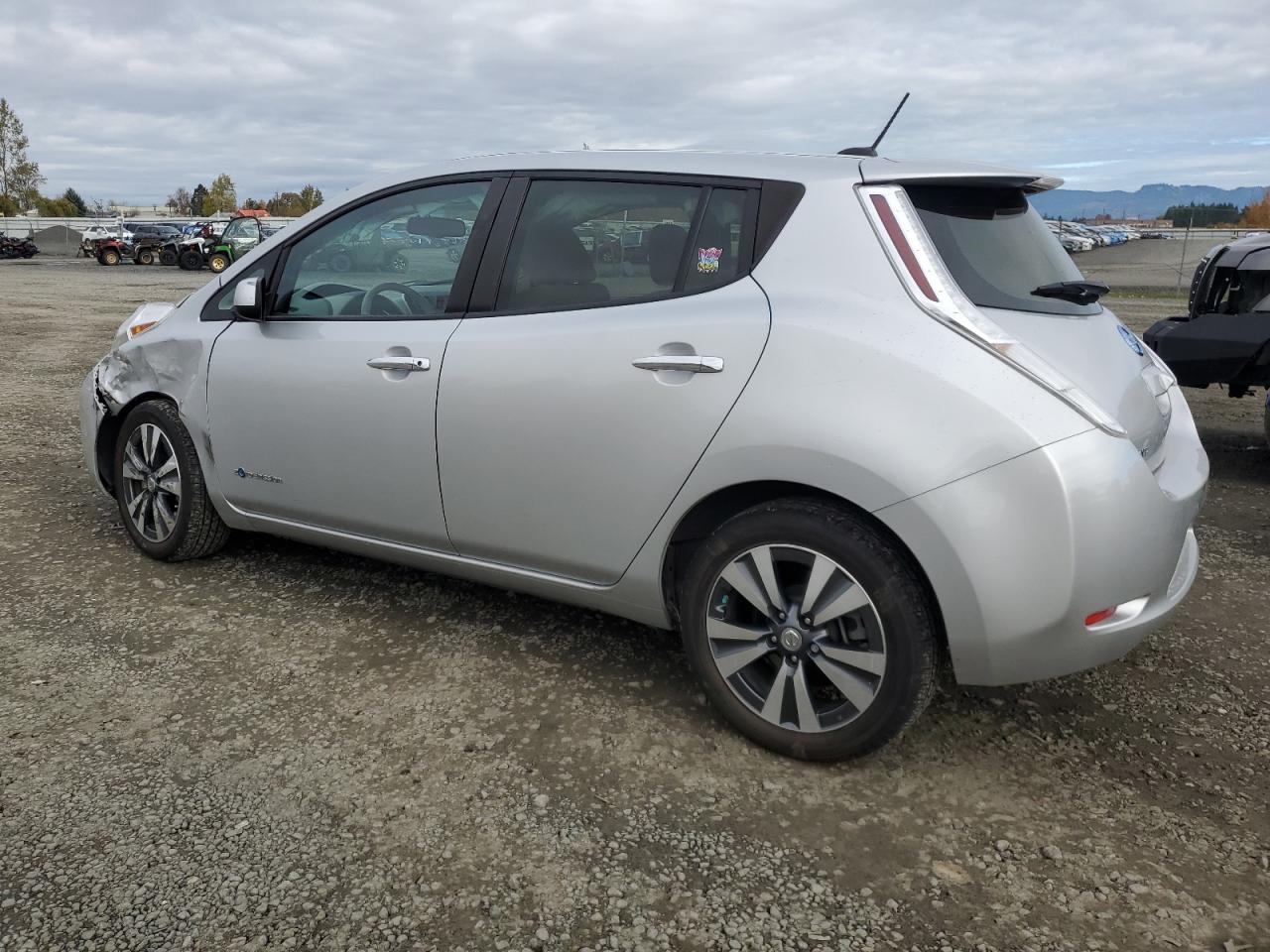 NISSAN LEAF S