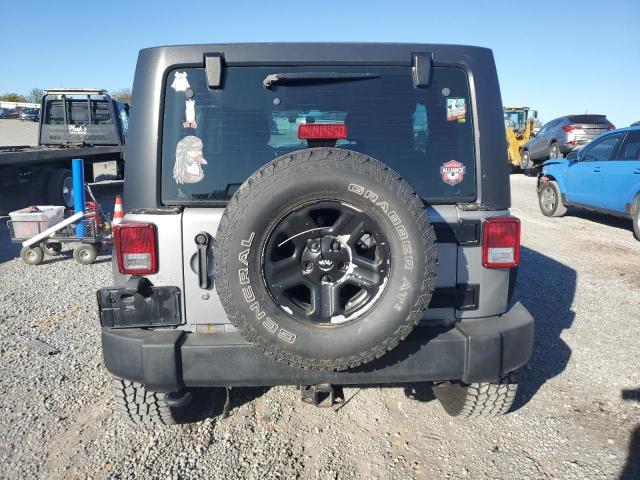 2013 JEEP WRANGLER U - 1C4BJWDG4DL688265